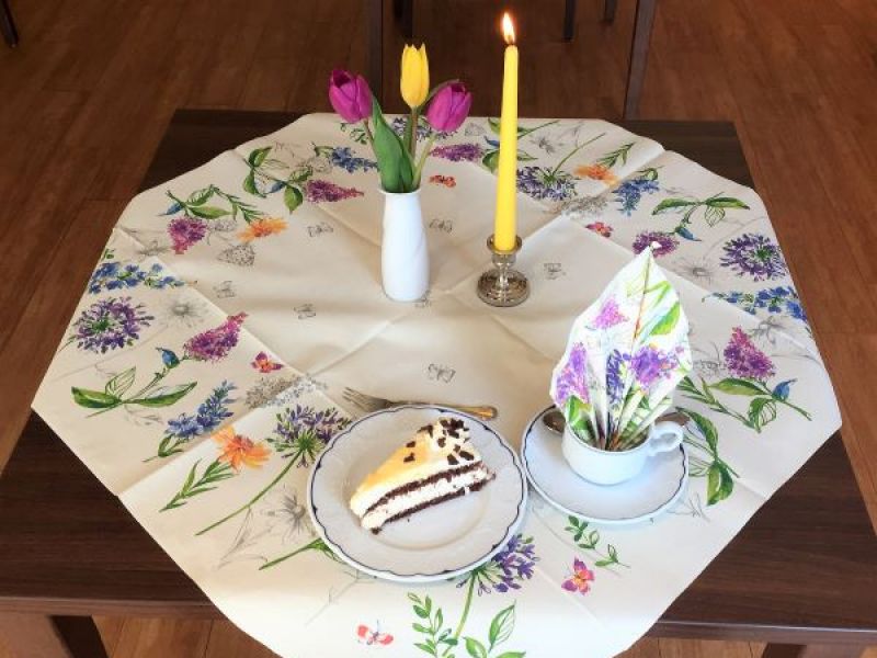 Frühlingsfest Tischdeko 20210324H.jpg